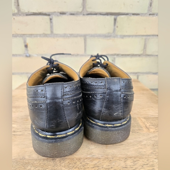 Vintage Brogue Dr. Martens - Picture 5 of 8